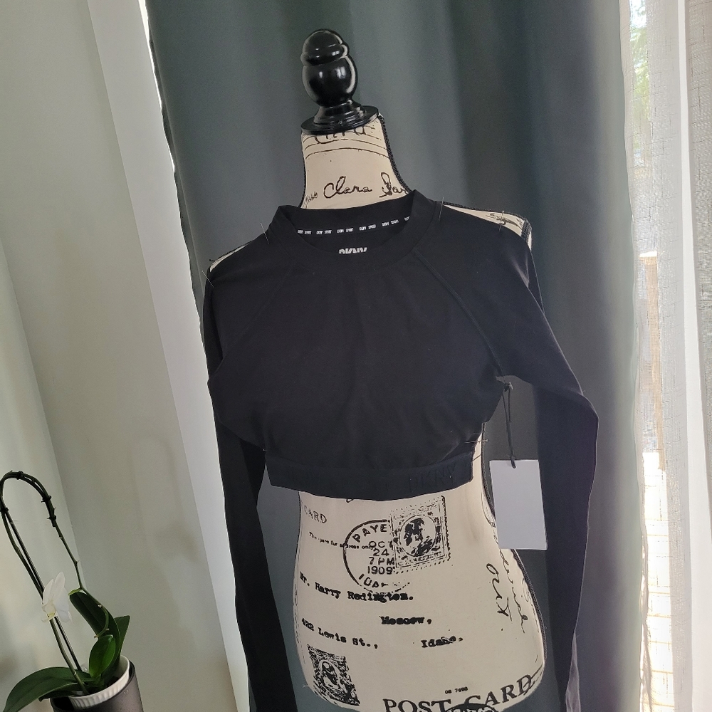 Long sleeve top